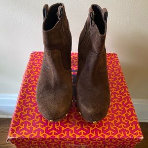 Tory Burch Ginerva-Tory’s Suede Clog Booties 9.5